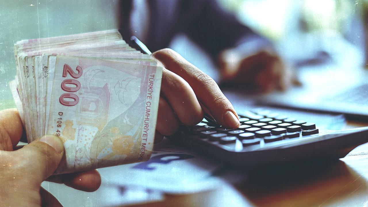 Cumhurbaşkanı Erdoğan'ın talimatıyla kariyer meslek mensupları ve yöneticilere zam önergesi geri çekildi