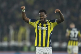 Domenico Tedesco kararını verdi! Artık ilk 11'de o isim olacak