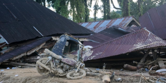 Endonezya’da şiddetli yağışların yol açtığı afetlerde ölenlerin sayısı 604’e yükseldi