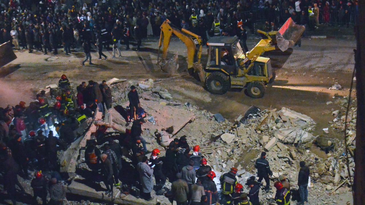 Fas'ta iki binanın çökmesi sonucu 22 kişi hayatını kaybetti