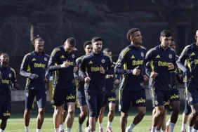 Fenerbahçe Süper Lig'de RAMS Başakşehir'e konuk oluyor!