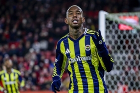Fenerbahçe'den Talisca hakkında karar! Yeni kontrat...