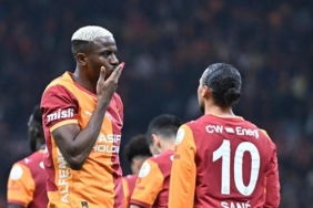 Galatasaray'da Victor Osimhen attığı gollerle takımını sırtlıyor!