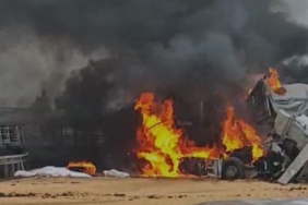 Gaziantep'te 3 tır çarpıştı, araçlar alev aldı