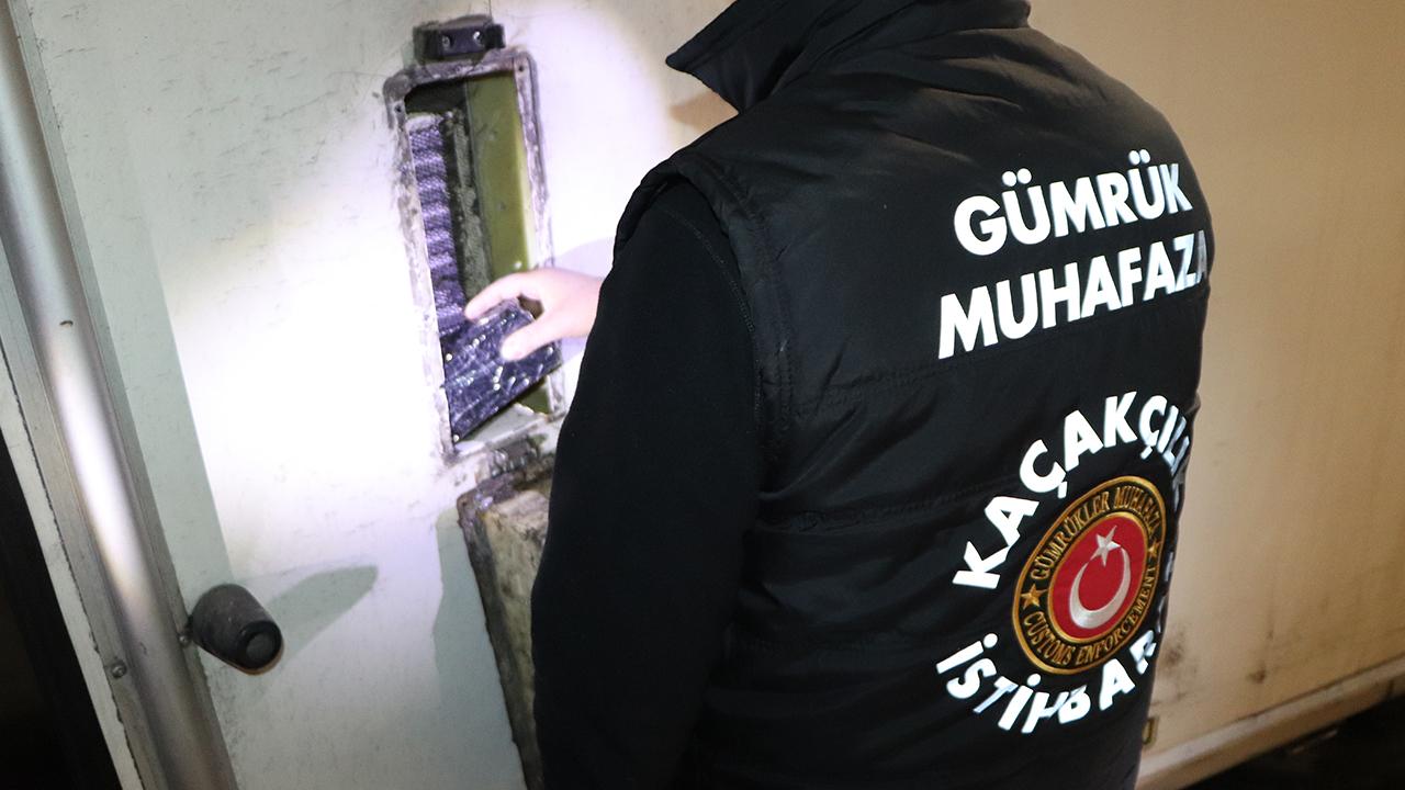 Gürbulak'ta 1,1 milyar liralık uyuşturucu ele geçirildi