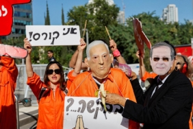 Katil Netanyahu İsrail'de protesto edildi