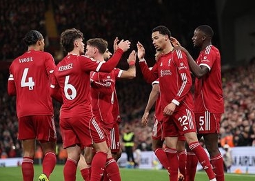 Liverpool, Ferdi Kadıoğlu'lu Brighton'ı devirdi