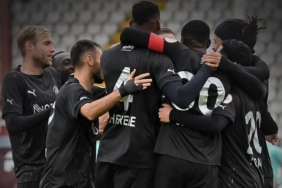 Manisa FK, dış sahada Serikspor'u geçti! (İŞTE MAÇIN ÖZETİ)