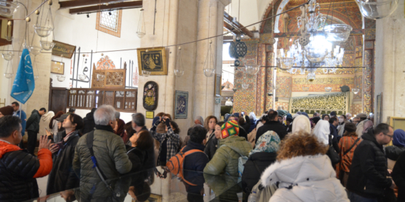 Mevlana Müzesi'nde Şebiarus yoğunluğu