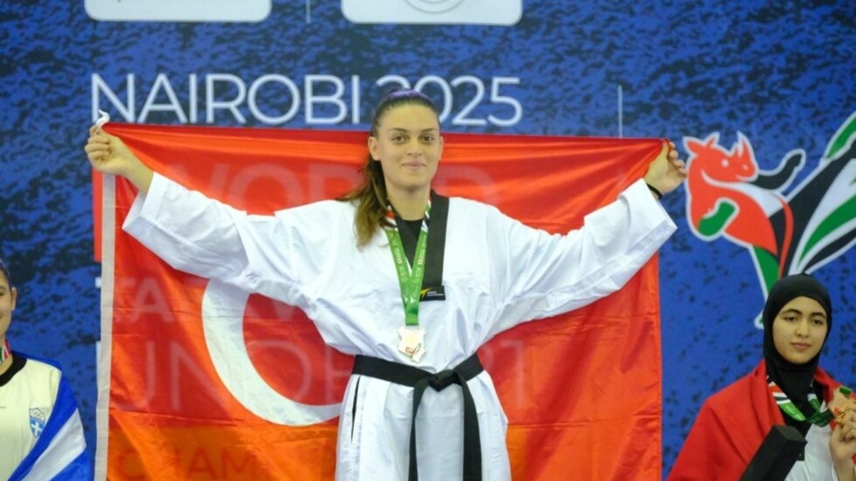 Milli Tekvandocu Begüm Kavukcuoğlu dünya şampiyonu
