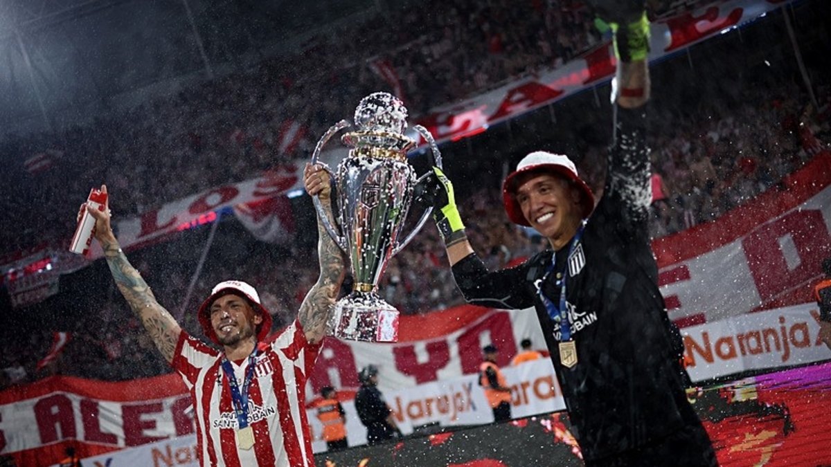 Muslera, Estudiantes'e şampiyonluğu getirdi!