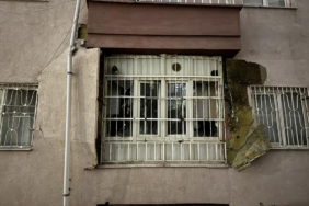 Niğde'de evde doğal gaz patlaması