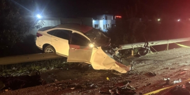 Osmaniyede otomobil ile hafif ticari araç çarpıştı: 3 ölü, 2 yaralı