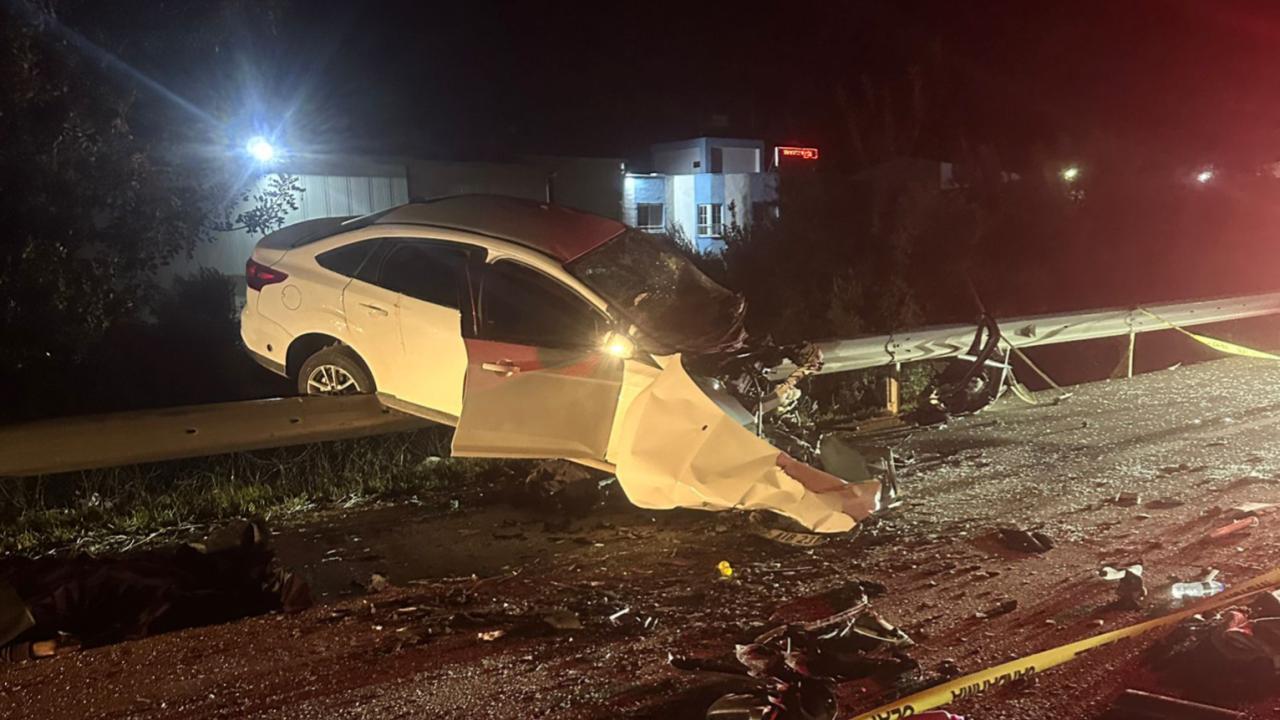 Osmaniyede otomobil ile hafif ticari araç çarpıştı: 3 ölü, 2 yaralı