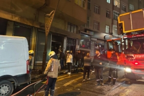Pendik'te tekstil atölyesindeki yangın söndürüldü