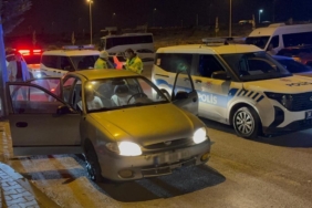 Polise çarpıp kaçan alkollü sürücüye 68 bin lira ceza kesildi