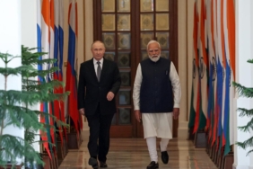 Putin, Hindistan'a enerji sevkiyatını sürdürmeye hazır olduklarını söyledi