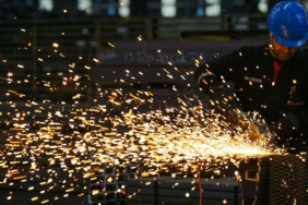 Sanayide çalışan kişi başına üretim endeksi üçüncü çeyrekte arttı