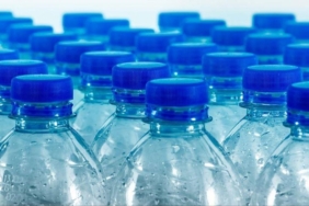 Şişelenmiş su sandığınız kadar temiz mi? Uzmanların açıklamaları şaşırttı!