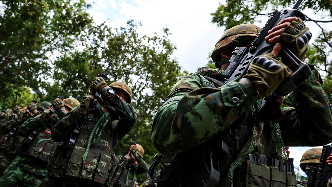 Tayland ile Kamboçya arasında yeniden başlayan çatışmalarda 4 sivil hayatını kaybetti