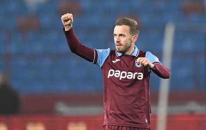 Trabzonsporlu futbolcu Edin Visca'ya diplomatik pasaport verildi