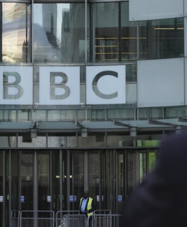 Trump, BBC'ye 5 milyar dolarlık iftira davası açtı