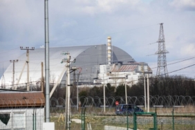 UAEA: Çernobil Nükleer Santrali'nde radyoaktif sızıntıyı önleyen çelik yapı hasar gördü