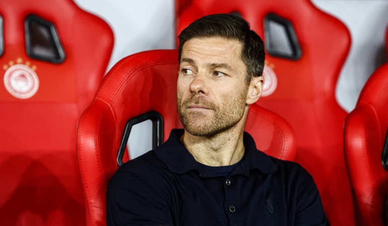 Xabi Alonso topun ağzında: Man