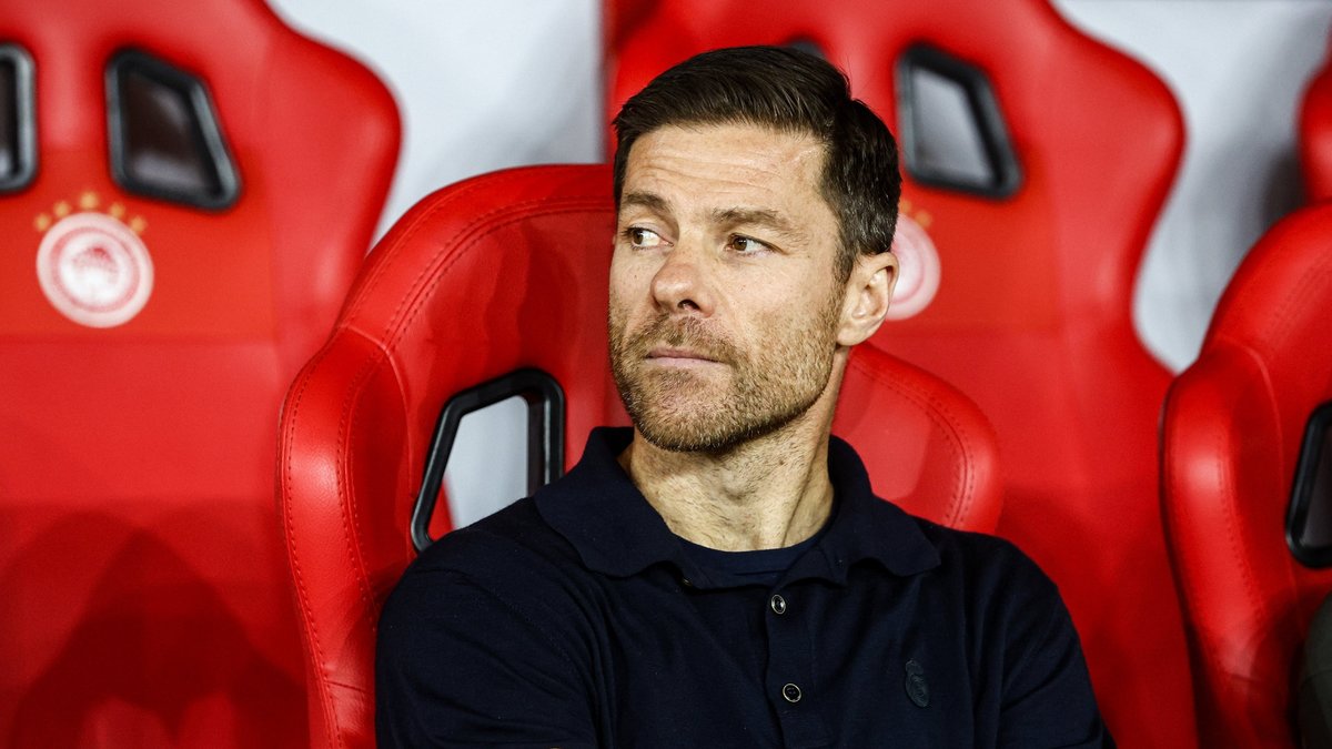 Xabi Alonso topun ağzında: Man