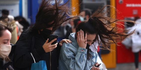 51 il için sarı uyarı: Fırtına, sağanak ve çığ tehlikesine dikkat