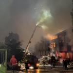 Adana'da ahşap panel fabrikasında yangın