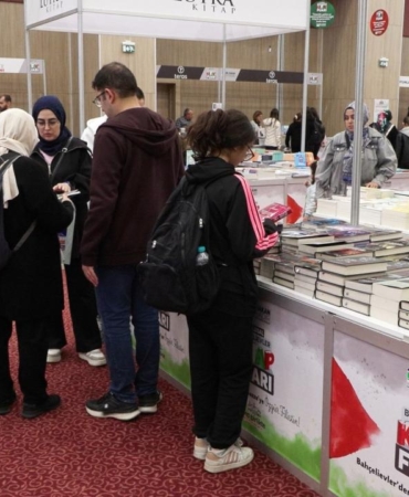 Bahçelievler Kitap Fuarı kapılarını açtı