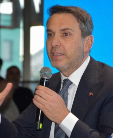 Bakan Bayraktar: Elektrikte ve doğal gazda çok önemli bir destek programı uyguluyoruz