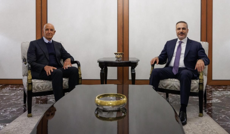 Bakan Fidan, ABD'nin Ankara Büyükelçisi Barrack'ı kabul etti