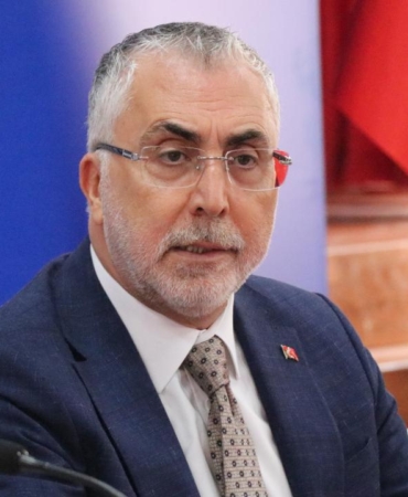 Bakan Işıkhan: Her bir vatandaşımızın refahını korumayı ve sosyal haklarını genişletmeyi sürdüreceğiz