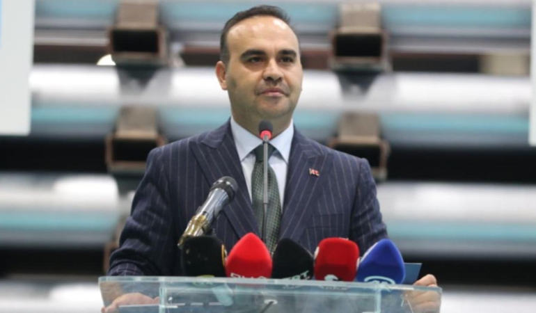 Bakan Kacır: Savunma sanayii yüksek teknolojinin öncüsü haline geldi