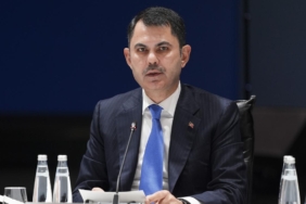 Bakan Kurum: Türkiye Yüzyılı'nı güvenli evlerin, mutlu ailelerin ve güçlü şehirlerin yüzyılı yapacağız