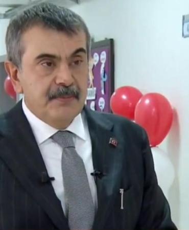 Bakan Tekin: Kademe geçişleriyle ilgili değişiklik gündemde yok