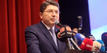 Bakan Tunç: Çocuklarımızı ve gençlerimizi sanal tehlikelerden uzak tutmak görevimiz