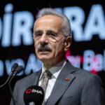 Bakan Uraloğlu: 5G ihalesiyle 3 milyar 534 milyon dolar gelir elde ettik