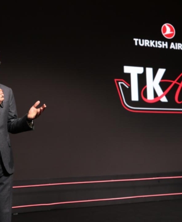 Bakan Uraloğlu: Dış hatlarda uçuş ağımızı 133 ülkede 356 noktaya yükselttik