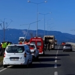 Balıkesir'de otomobil çöp kamyonuna çarptı: 1 ölü