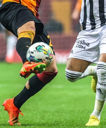 Beşiktaş, derbide yarın Galatasaray'a konuk olacak