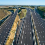 Bölünmüş yol ve otoyollar sayesinde 768 milyon saat tasarruf sağlandı