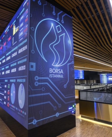 Borsa günü rekorla kapattı