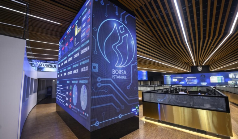Borsa günü rekorla kapattı