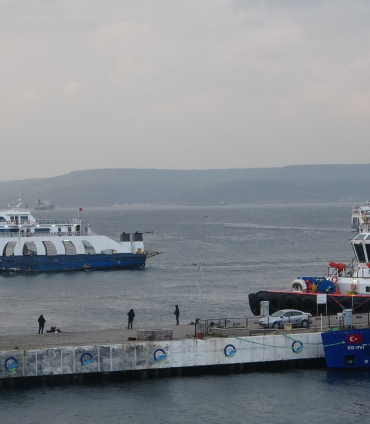 Çanakkale'de deniz ulaşımına fırtına engeli