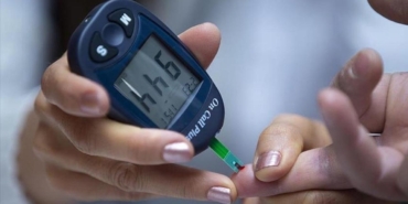 Diyabet, göz tansiyonu ve katarakt riskini artırıyor