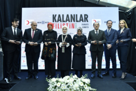 Emine Erdoğan: Filistin'i savunmak, insan kalma hakkımızı savunmaktır