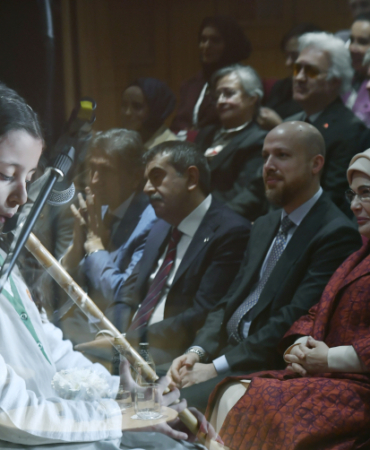 Emine Erdoğan: Sanat yaşadıkça insanlara dokundukça dünya da güzelleşir